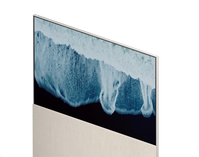 EASEL בפס תצוגה כשבמסך מוצגת ערכת נושא אדריכלית בירוק ולאחר מכן מוצג סרטון של גלים המתרסקים כלפי מטה בעוד מסך EASEL מתרחב והמצלמה מתרחקת החוצה.