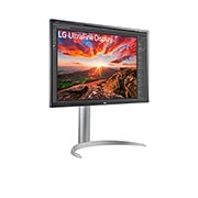 LG מסך ''27 UHD 4K IPS תומך VESA DisplayHDR™ 400 /עם ™USB Type-C ביחס 16:9, מבט בפרספקטיבה, 27UP850K-W, thumbnail 4