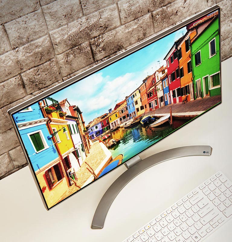 צבעים בהירים, נוף מסנוור