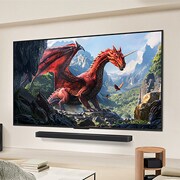 LG טלוויזיה חכמה LG QNED evo AI QNED9M 4K 120Hz ‏‏בגודל 86 אינץ', עם AI Magic remote ו-webOS25 ‏2025 , משפחה יושבת על ספה מול טלוויזיית LG QNED TV המותקנת על קיר מעל LG Soundbar. תיבת Zero connect box נמצאת בתוך שולחן קפה., 86QNED9MA6A, thumbnail 15