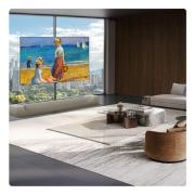 LG טלוויזיית טפט 83 אינץ' LG OLED evo AI W6 True Wireless 4K טלוויזיה חכמה 2026, טלוויזיית טפט LG OLED evo AI W6 כוללת עיצוב טפט עם פרופיל של 9.9 מ"מ הממוקם בצורה חלקה לפני חלון פנורמי, מציגה נוף עירוני בשקיעה ססגונית שצבעיה התוססים ופרטיה החדים משדרגים את הסלון המודרני., OLED83W66LA, thumbnail 16