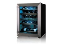 מקרר היין המעוצב המסוגל להכיל 41 בקבוקים סטנדרטים או עד 56 בקבוקים מסוגים שונים1