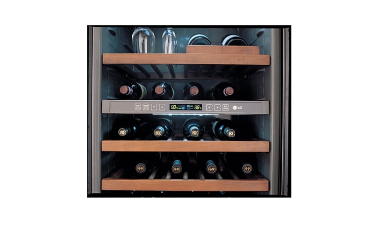 LG מקרר היין המעוצב המסוגל להכיל 81 בקבוקים סטנדרטים או עד 136 בקבוקים מסוגים שונים, GC-W141FTH, thumbnail 2