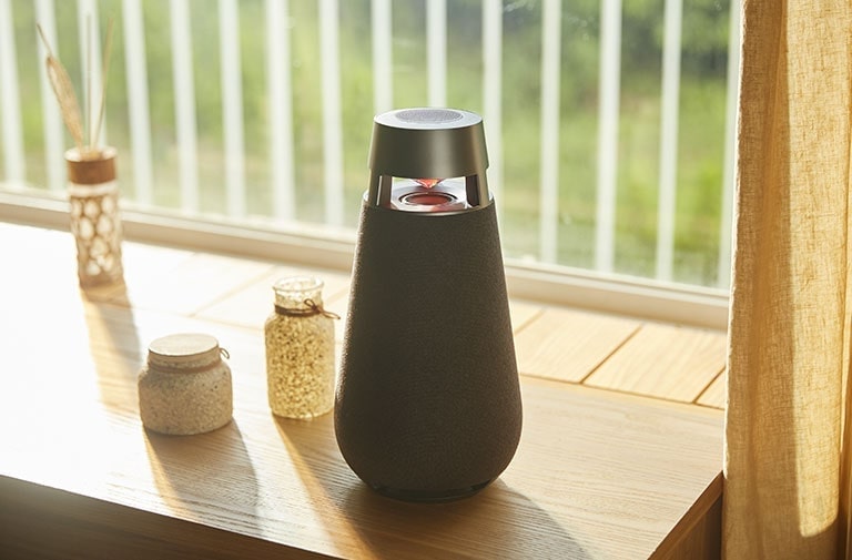 موسیقی باید ادامه پیدا کند.