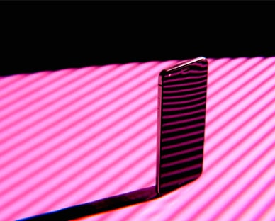 M700A-Black-32GB_Live-out-of-bounds_Video-Thumbnail03_160817_S03