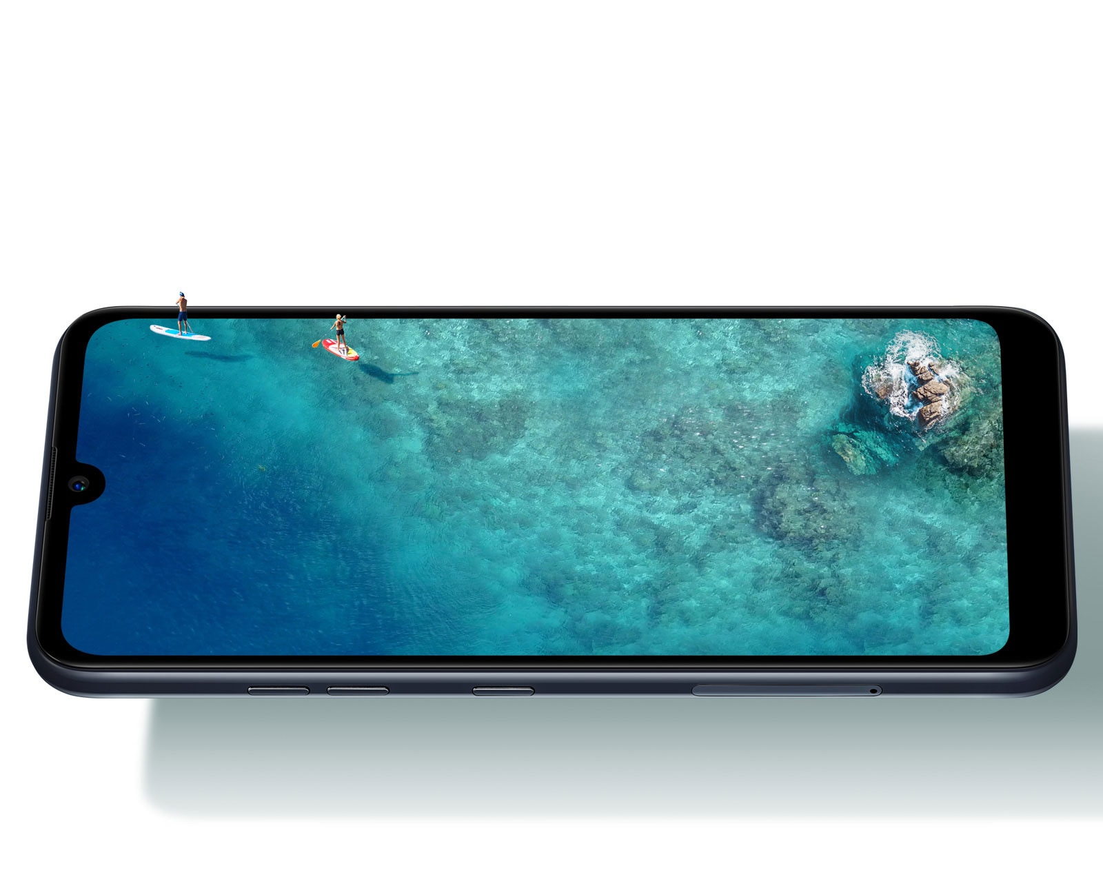 خود را در صفحه نمایش بزرگ غوطه‌ور سازید1