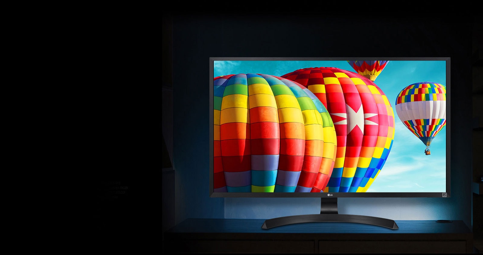 طیف رنگ DCI-P3 95%<br>1