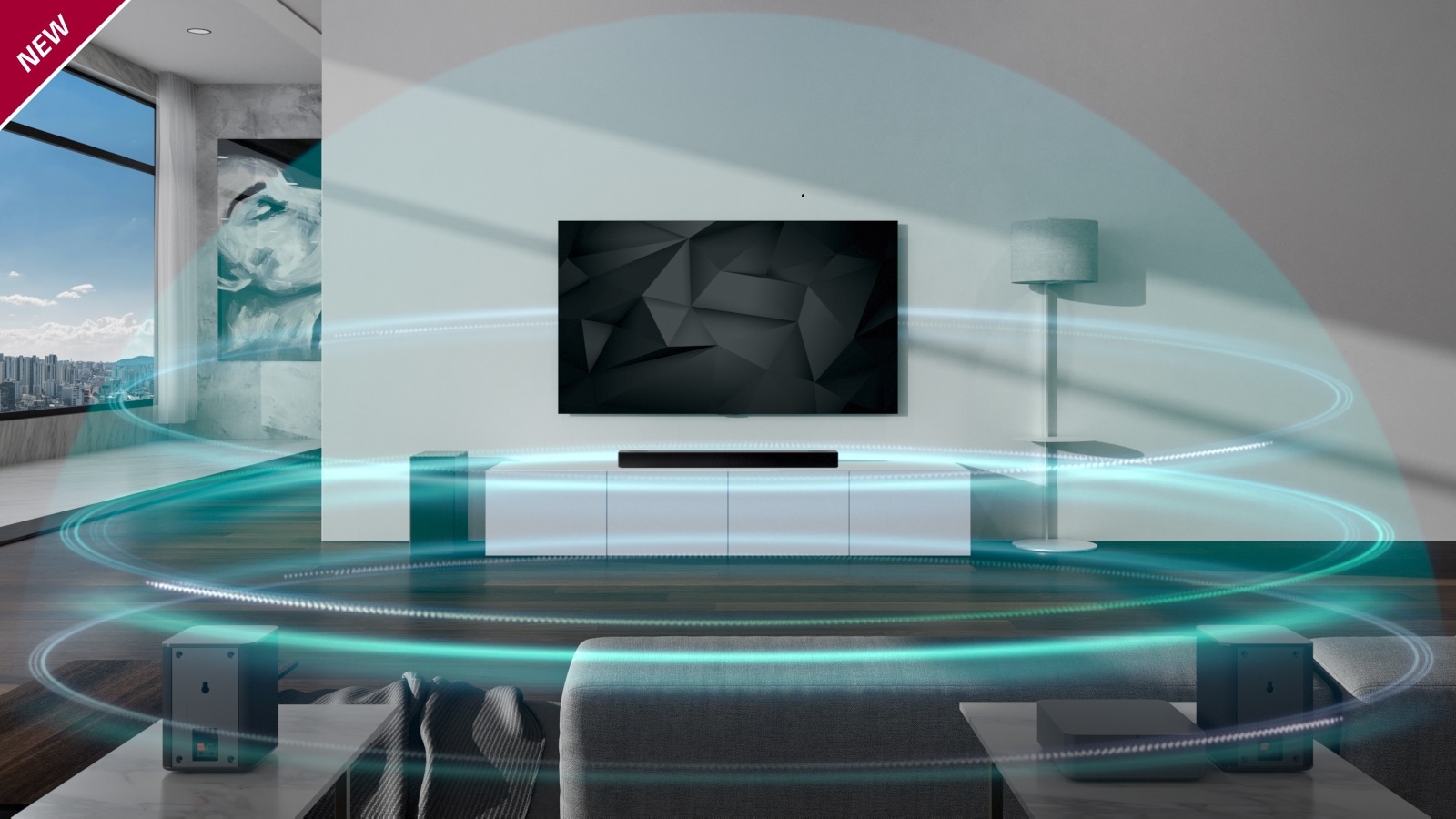 امواج صوتی گنبدی شکل سه لایه و آبی رنگ، ساندبار و تلویزیون را در اتاق نشیمن در برمی گیرند. علامت «جدید» (NEW) در گوشه بالا و سمت چپ نشان داده شده است.