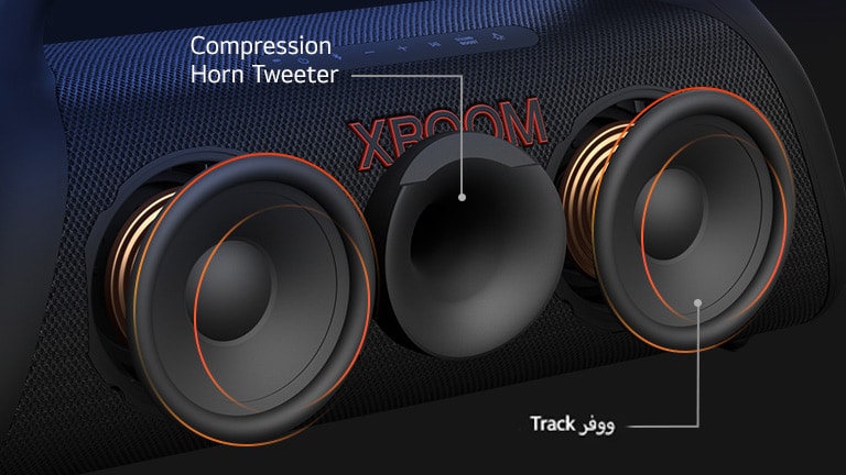 نمای زاویه دار از LG XBOOM Go XG9، توییتر شیپوری فشرده سازی و ووفرهای تراک را نشان می‌دهد.