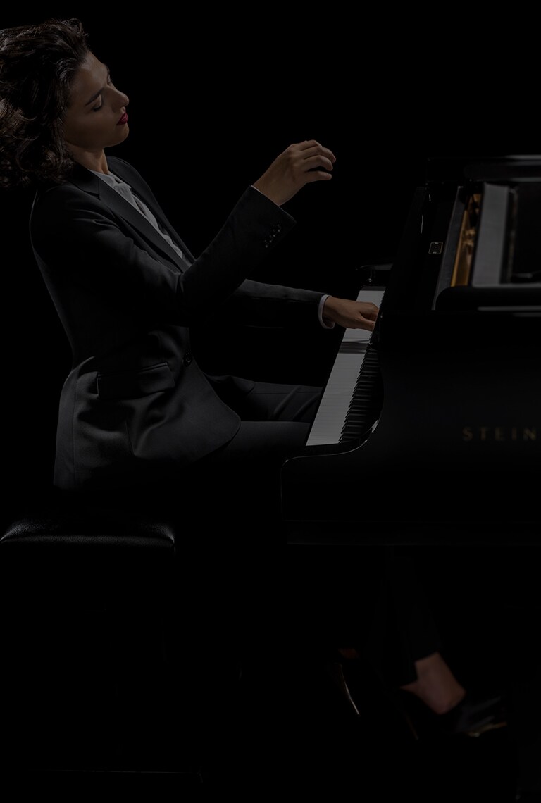 Artista residente del Rheingau Musik Festival 2021, la pianista georgiano-francese Khatia Buniatishvili si esibirà in quattro concerti con un'ampia varietà di interpreti.