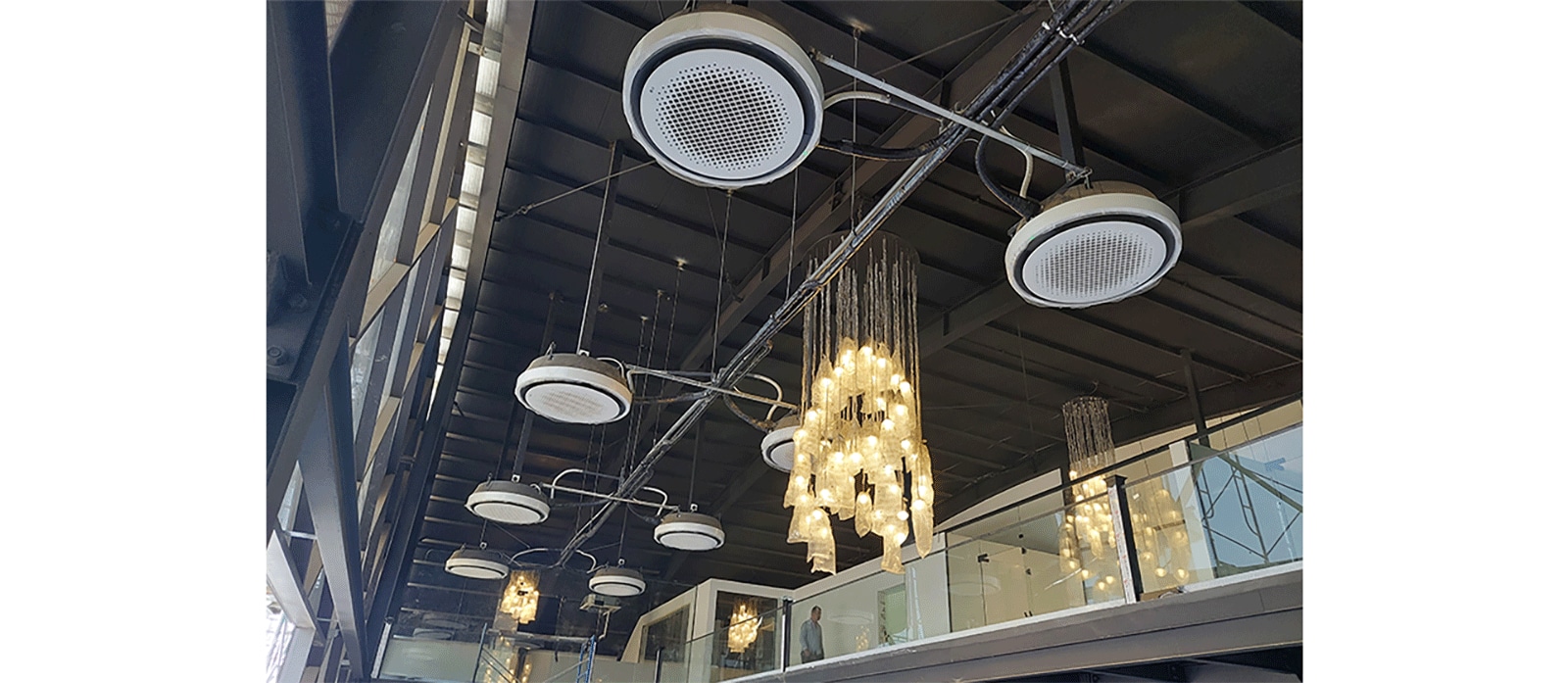 كاسيت دائري في صالة العرض