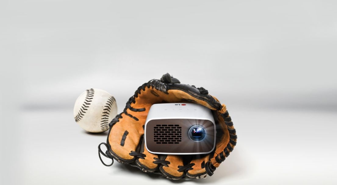 PH300 HD  بروجكتور يحتوي على بطارية داخلية. 