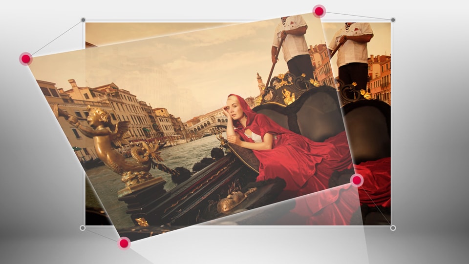 تعديل أكثر دقة للعرض مع أربعة نقاط تحكّم بالزوايا