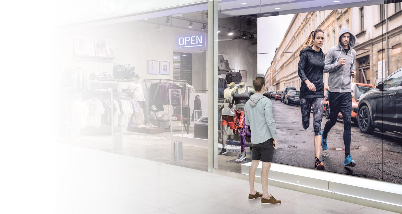 Incredible Immersion with Ultra-Narrow Bezel