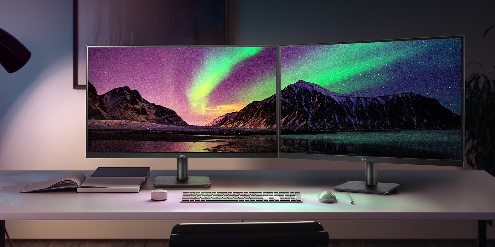 This display has slim bezel on three sides and doesn't interfere with dazzling precision