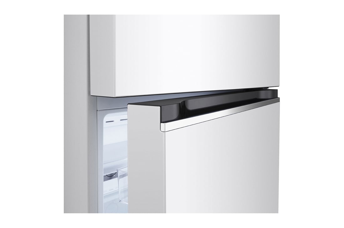 LG Top freezer Refrigerator 423L Gross Capacity, Smart Inverter™ , White Color, detail view of bottom fridge handle, GLB-582GVWP, thumbnail 9