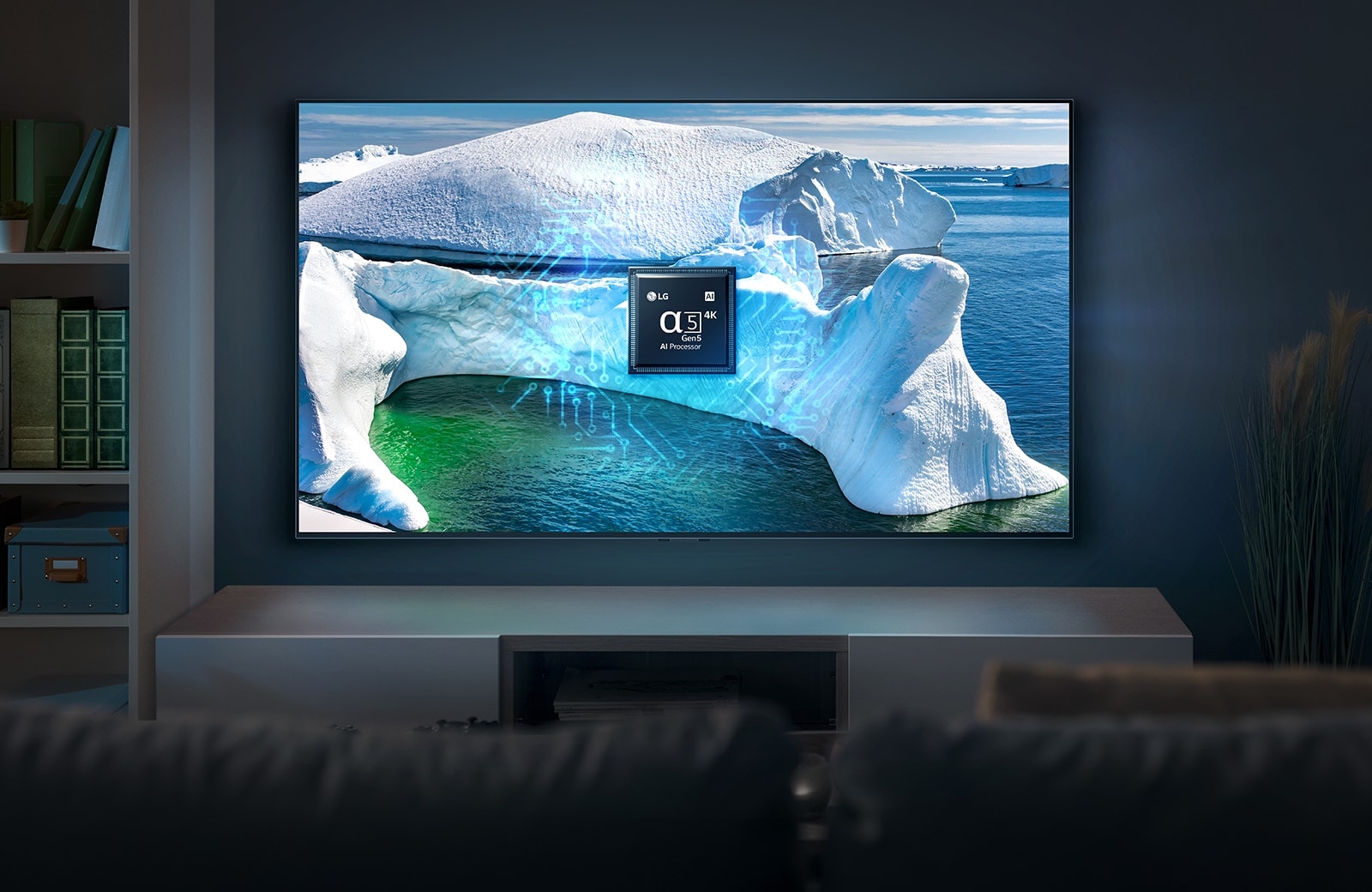 Ez a kék gleccser megjelenik a TV képernyőjén.  A TV egy tágas nappaliban van elhelyezve, kék háttérrel.