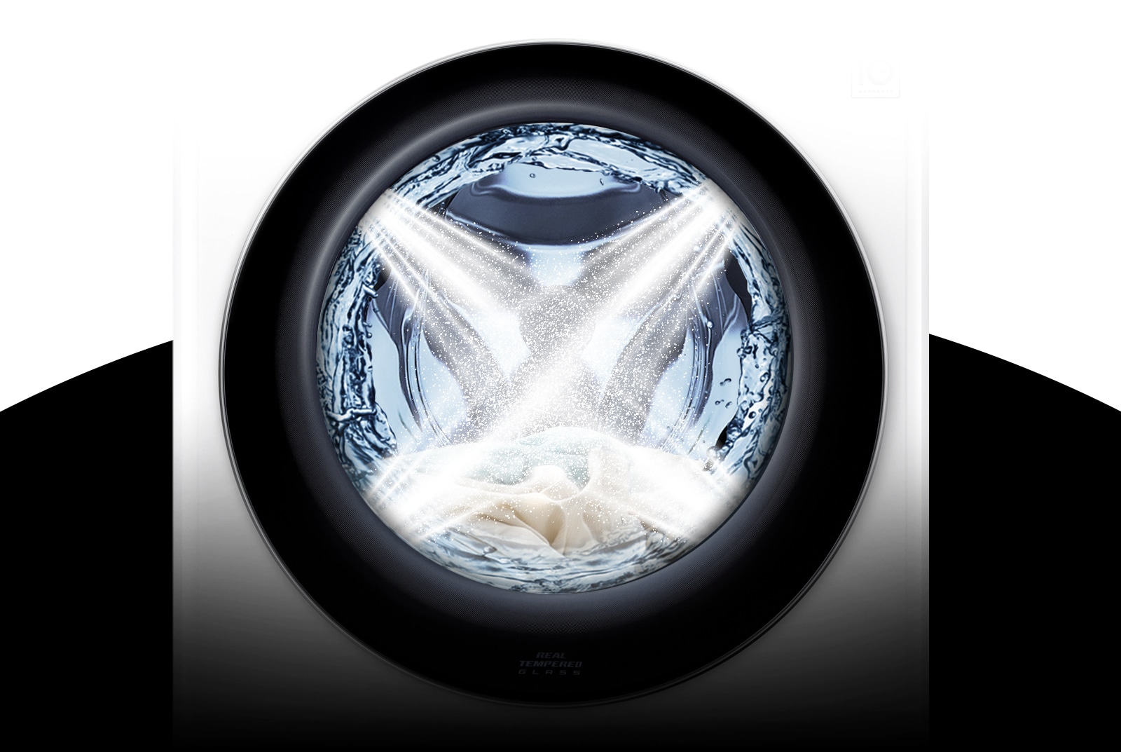 Water flows out of the washing machine in four directions and is doing laundry.