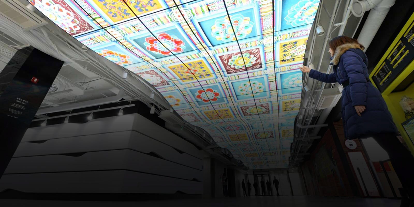 Digital-Signage_hero_re_VV