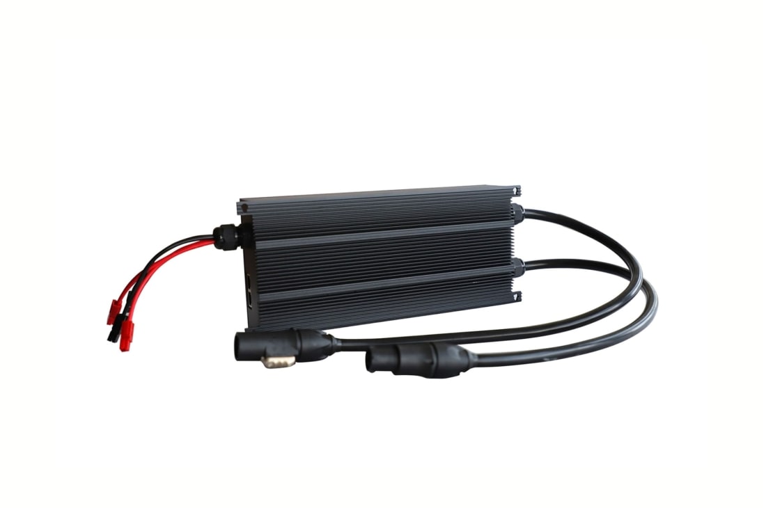 LG Flexible LED Display, -45 degree side rear view (* The product image would differ from its actual appearance, as it would vary slightly depending on each inch option.), LCCM025-GN, thumbnail 11