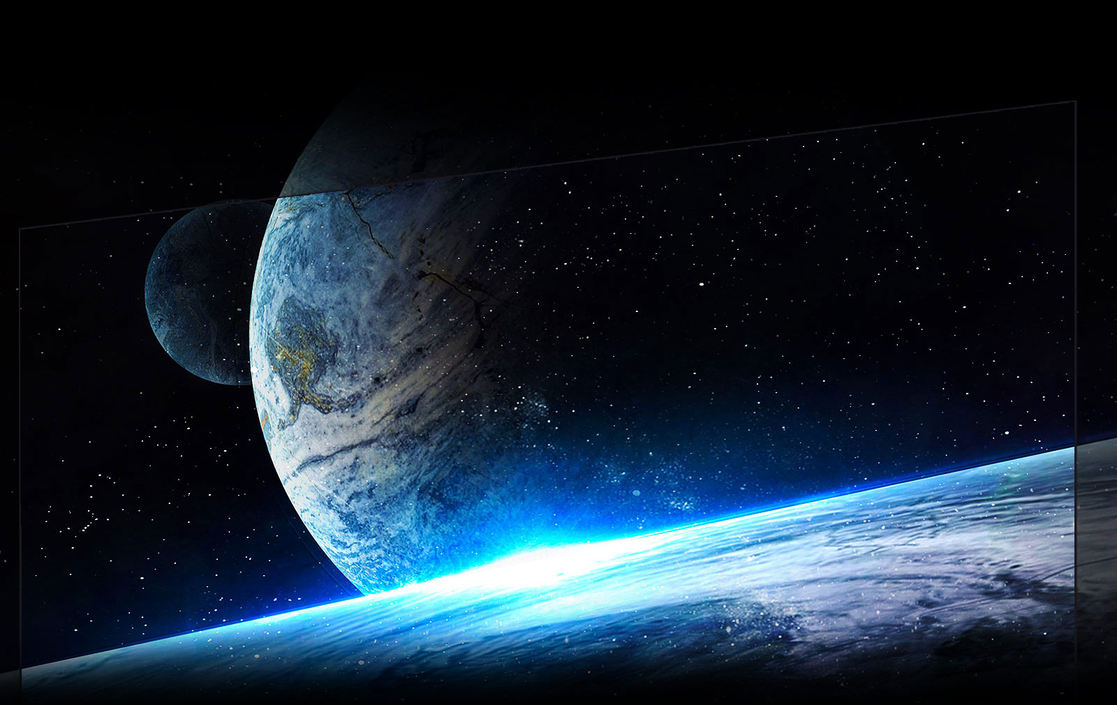 OLED TV, kuriame rodoma begalė mažų žvaigždžių ir kosmoso horizontas, vaizdas