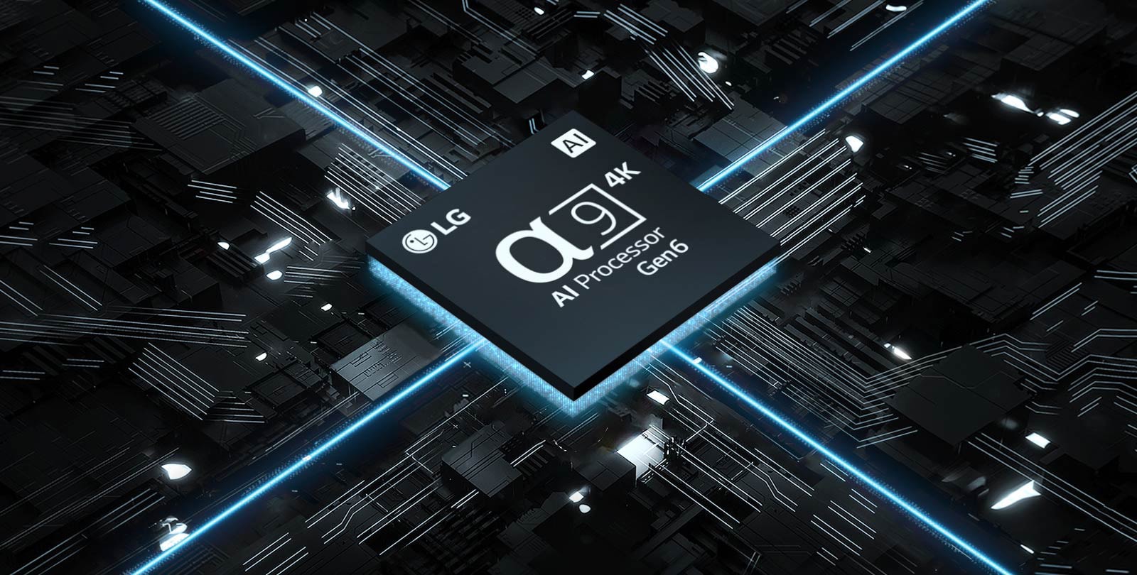 Pogled na procesor 6. generacije 4K α9 z umetno inteligenco na montažni plošči.  Plošča je osvetljena, iz čipa izhaja modra svetloba, ki označuje njegovo moč.