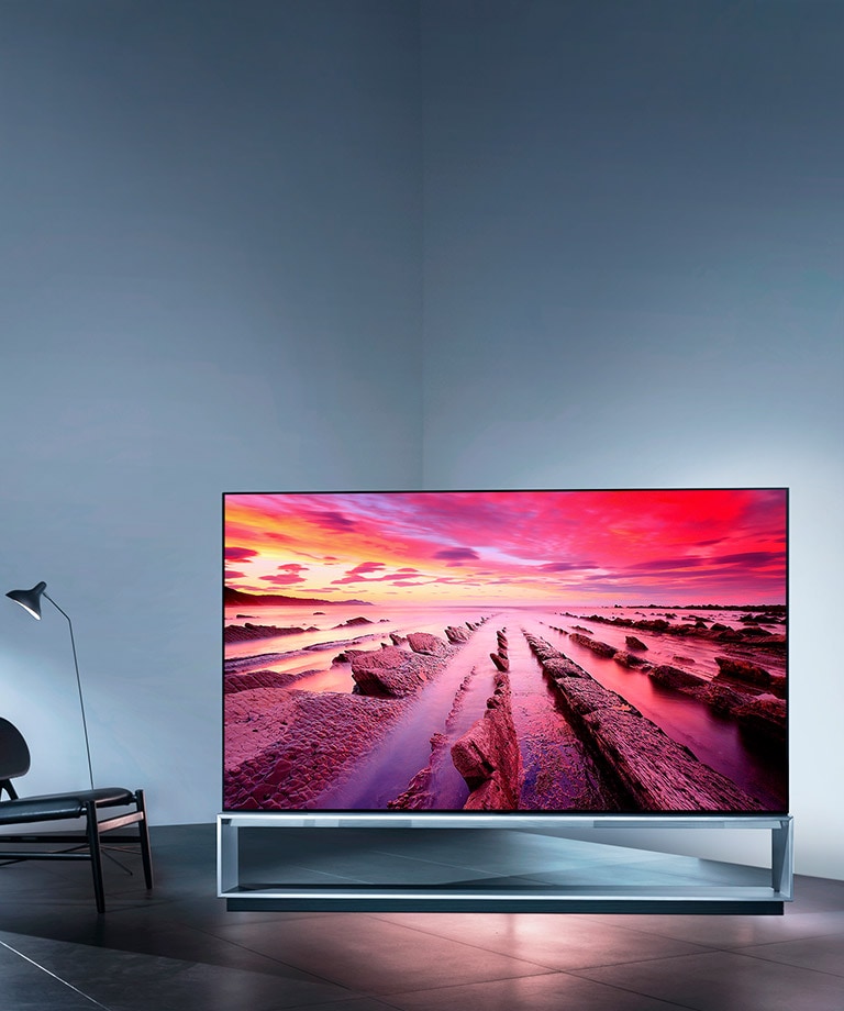 88 coliai – didžiausias OLED ekranas2