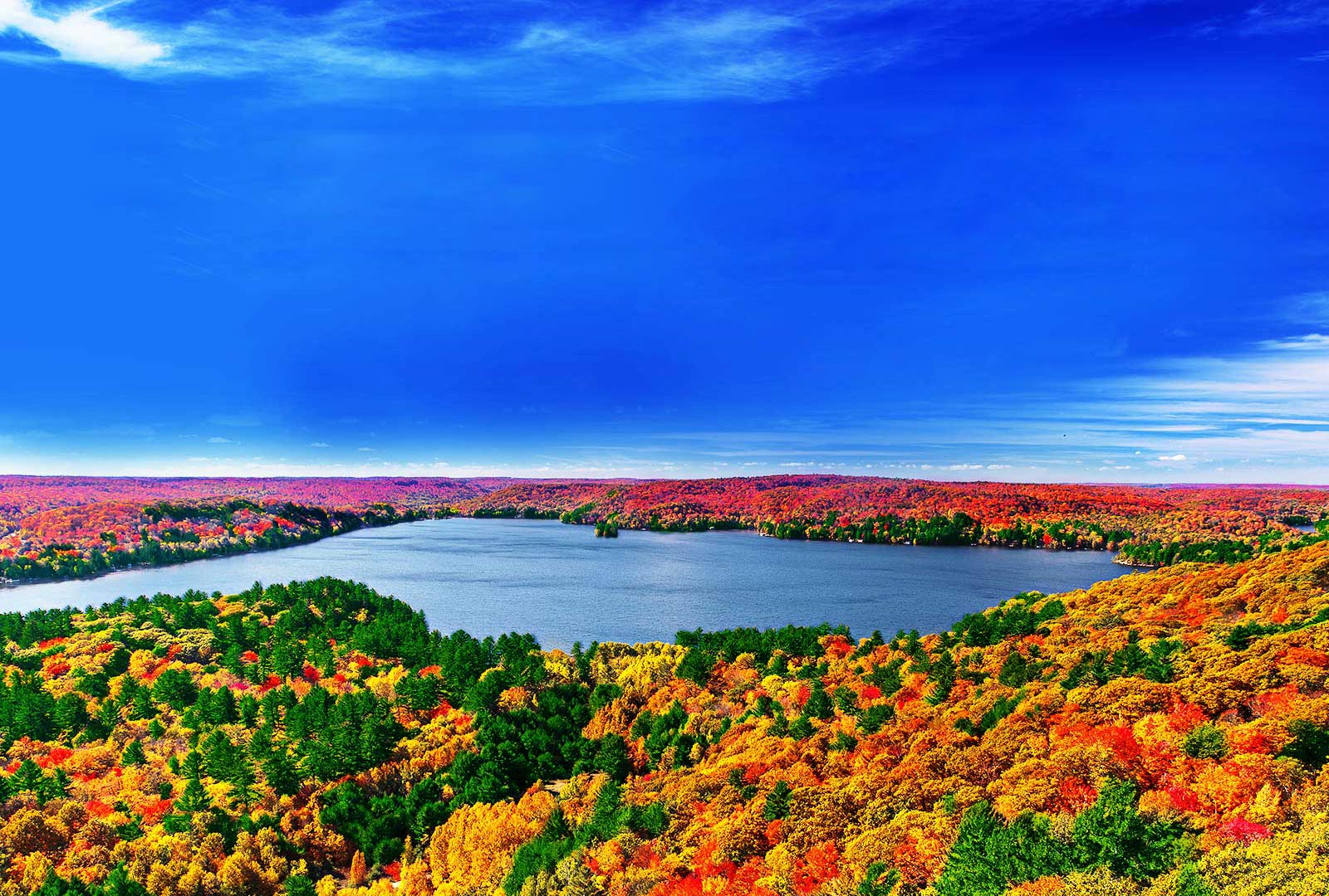 Keturių branduolių procesorius 4K vaizdų prigimtis1