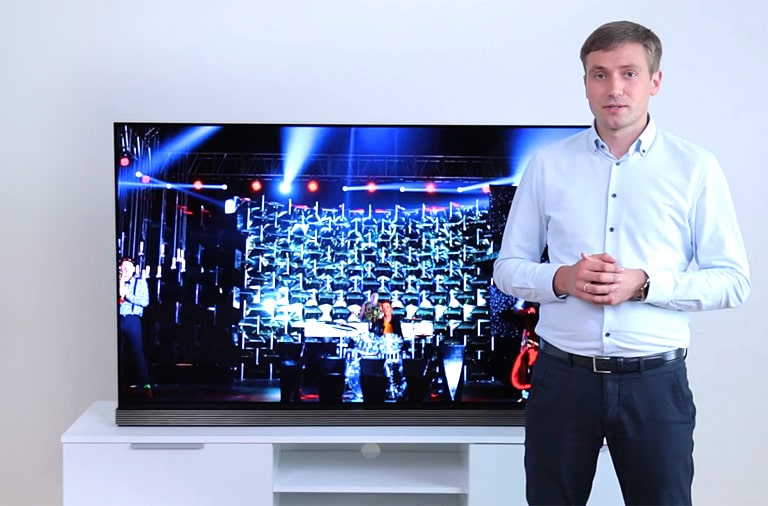 Žiūrėkite „4K OLED TV" vaizdo apžvalgą4
