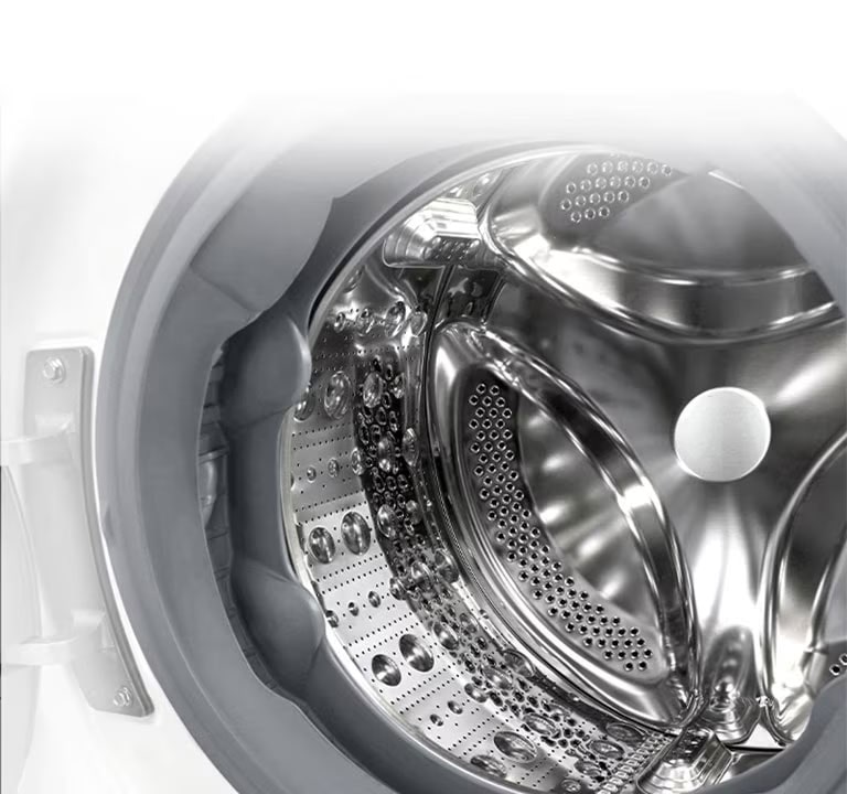 Skalbyklės vidus su nerūdijančiojo plieno kelimo elementais.