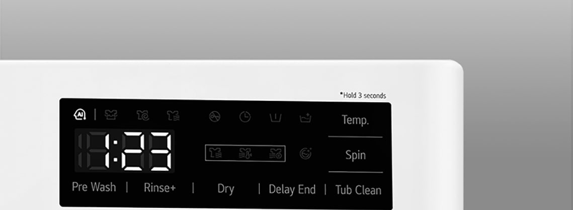 Išdidintas skalbyklės skydelio vaizdas su aiškiai matomu ekranu.