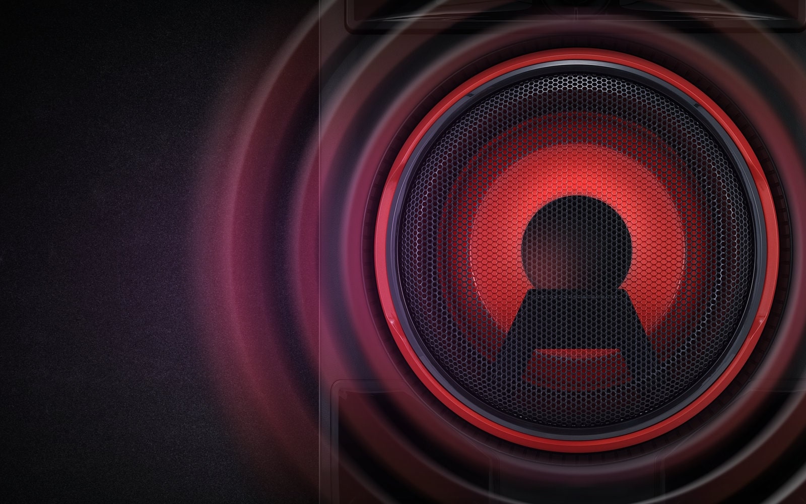 Pradėk vakarėlį su 950&nbsp;W garsu