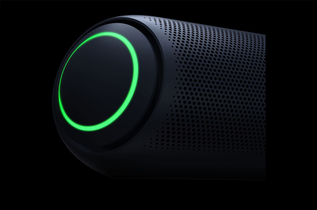 LG XBOOM Go PL7 kolonėlė, „XBOOM Go“ su apskritiminiu žaliu apšvietimu, nukreiptas į viršutinį kairįjį kampą., PL7, thumbnail 6