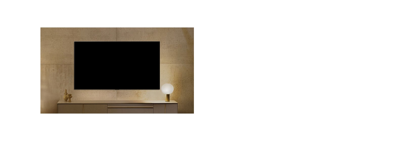 „LG Gallery TV AI“ su „LX7 ART TV“ rėmeliu ant sienos atrodo išjungtas, tada įsijungia Galerijos režimas, rodoma informacija ir meno kūriniai keičia vienas kitą.