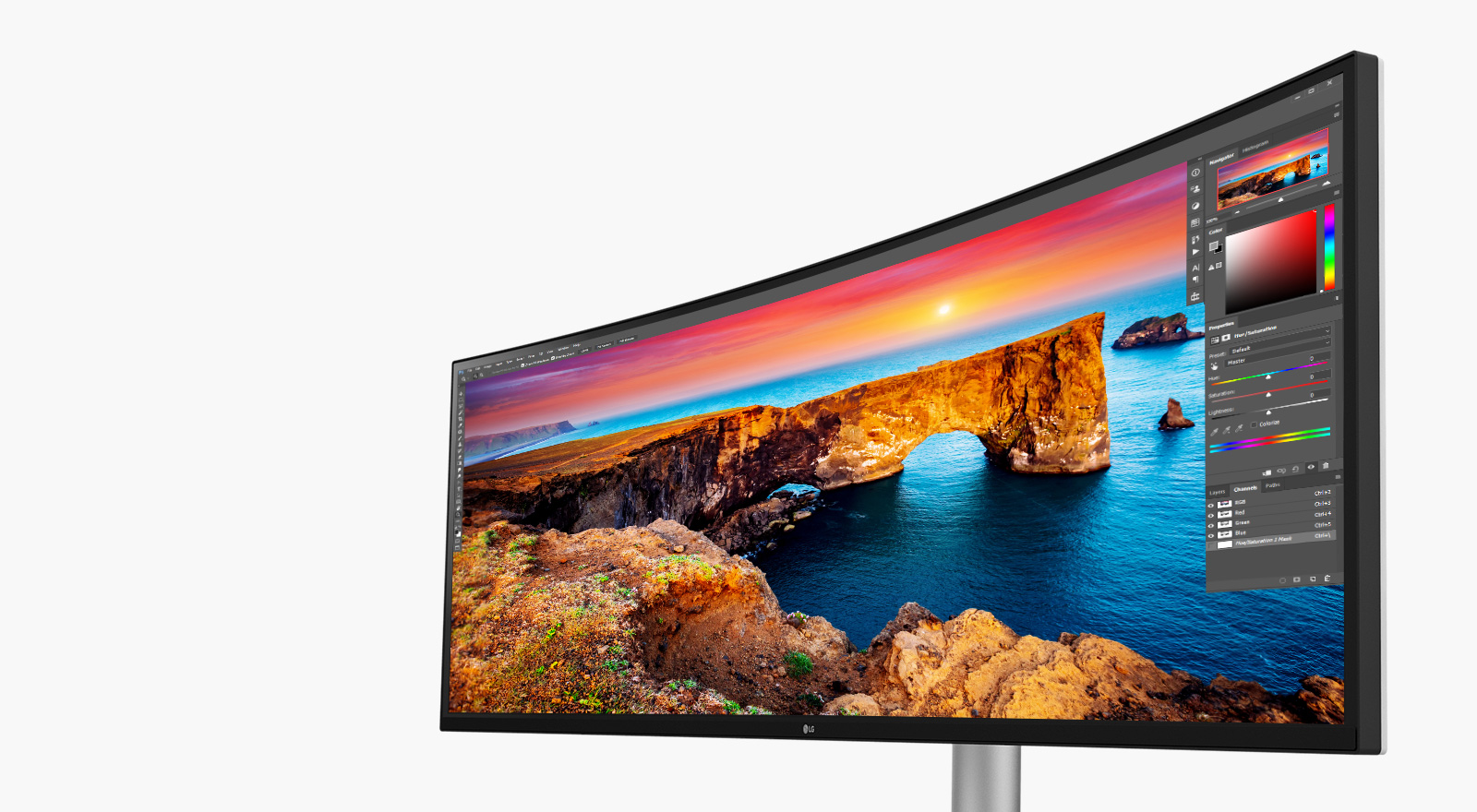 LG „Nano IPS™“ ekranas palaiko platų spalvų spektrą – 98 proc. DCI-P3 spalvų gamos, o „VESA Display HDR™400“ suteikia stulbinamas ir ryškias spalvas.
