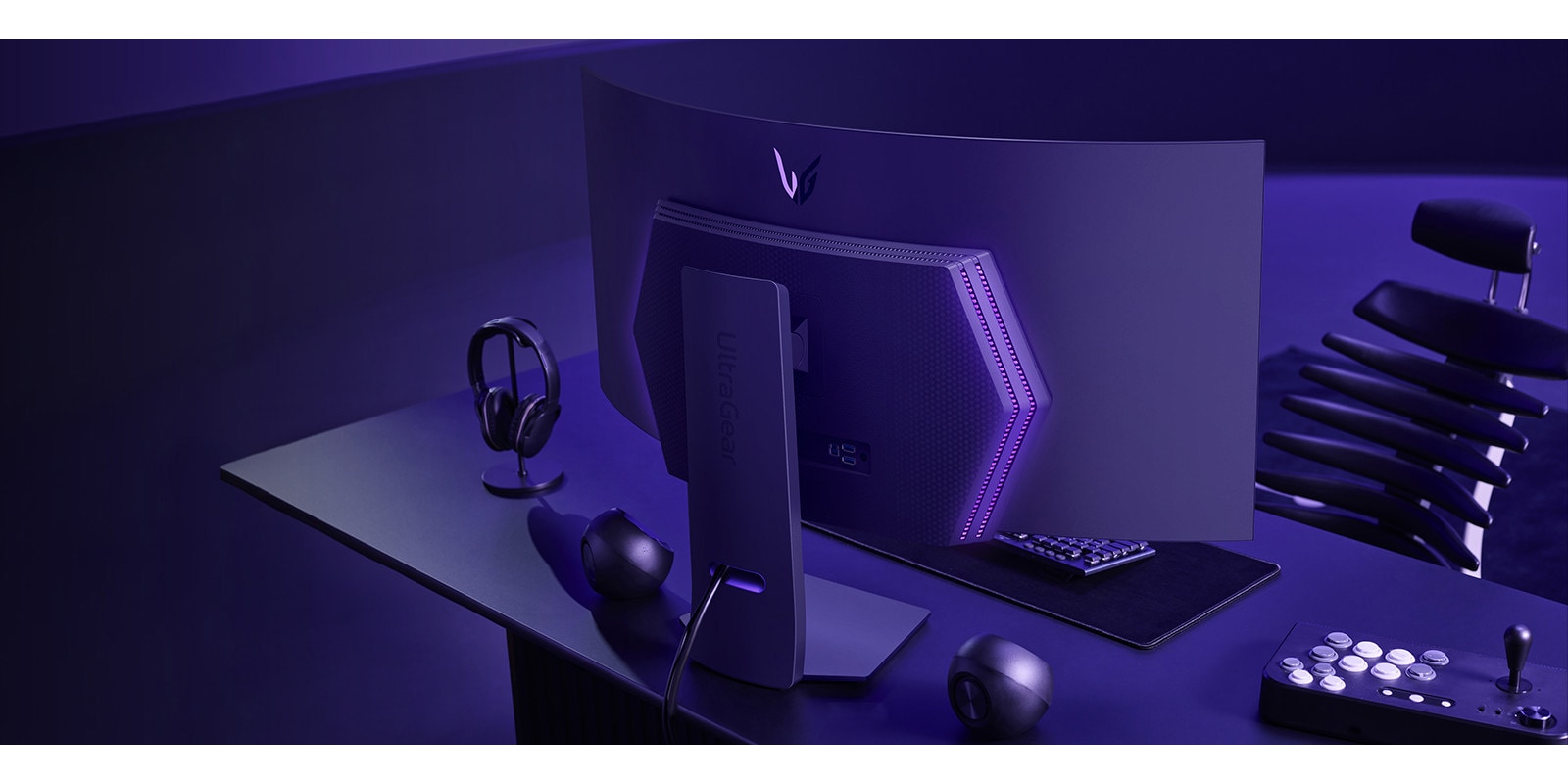 Produkto vaizdas su įjungta galine šviesa.