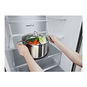 LG Šaldytuvas su šaldikliu&nbsp;apačioje |2.03m |&nbsp;&nbsp;387L | Juoda |&nbsp;C klasė | DoorCooling | Total No Frost&nbsp;| GBV7280CEV, inside view, GBV7280CEV, thumbnail 4