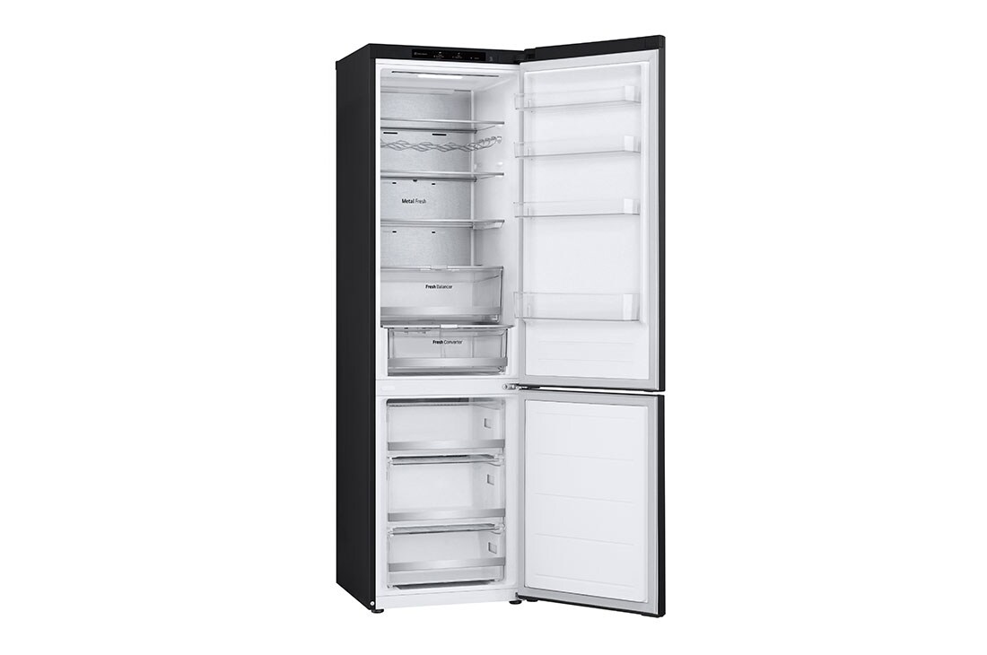 LG šaldytuvas su šaldikliu apačioje | 2.03m | 387L | Juoda | D klasė | DoorCooling+™ | Fresh Converter™, left side door open view with food, GBV7280DEV, thumbnail 10