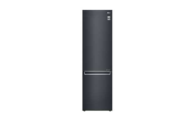 A front view of LG refregirator GBB72MCEFN.