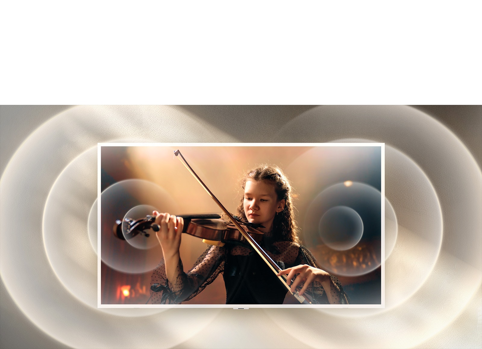 LG Gallery TV AI with frame LX7 ART TV nodrošina uzlabotu audio skaidrību ar AI Clear Sound, kamēr ekrānā tiek atskaņots vijoles priekšnesums, radot fokusētu klausīšanās pieredzi, kas liek skaņai šķist tādai, it kā tā nāktu tieši no TV.