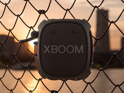 Attēli par to, kā pievienot LG XBOOM Go XG2T Lifestyle.