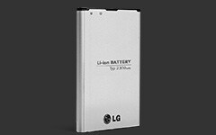 2,300 mAh iebūvēta baterija