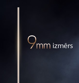 LG OLED evo AI W6 Wallpaper TV ar 9 mm izmēra Wallpaper dizainu izceļ īpaši plāno sānu profilu uz tumša fona, uzsverot nevainojamu integrāciju telpā ar izcili plāno formu.