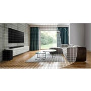 LG soundbar sistēma SP9YA, Plašā viesistabā redzams televizors, skaņas josla un zemo frekvenču pastiprinātājs, kā arī vilnis ar režģi, kas mēra telpu., SP9YA, thumbnail 6