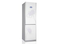 Ārējais displejs, augļu un dārzeņu nodalījums, funkcija No Frost, brīvdienu funkcija1