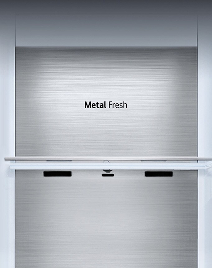 Metāliskā Metal Fresh paneļa priekšskats ar logotipu „Metal Fresh”.