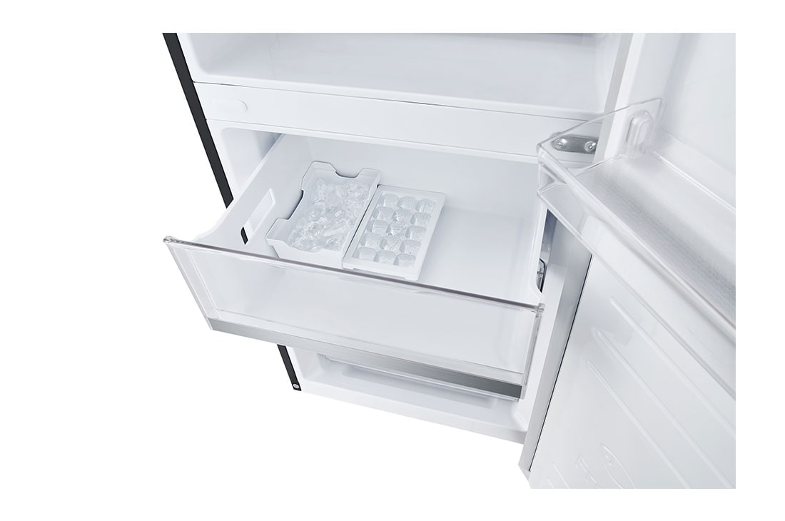 LG Ledusskapis | 2.03m | 384L | Melns | A klase | DoorCooling | Total No Frost | GBB92MCB2P, ice tray, GBB92MCB2P, thumbnail 8