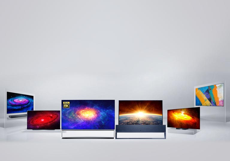LG OLED modeļi RX, ZX, WX, GX, CX, BX izkārtoti telpā