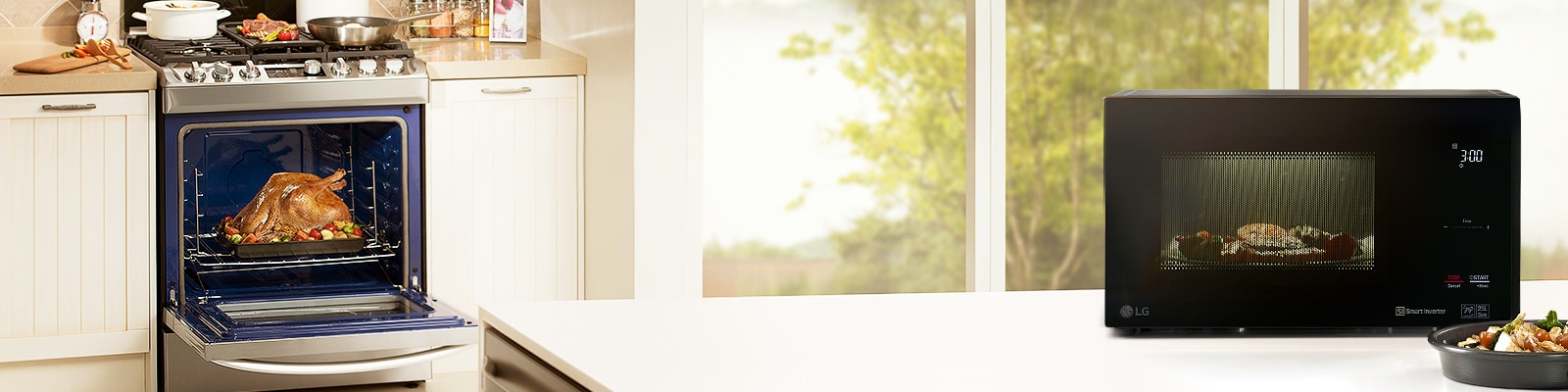 Attēlā redzama virtuve ar cepeškrāsni un NeoChef™