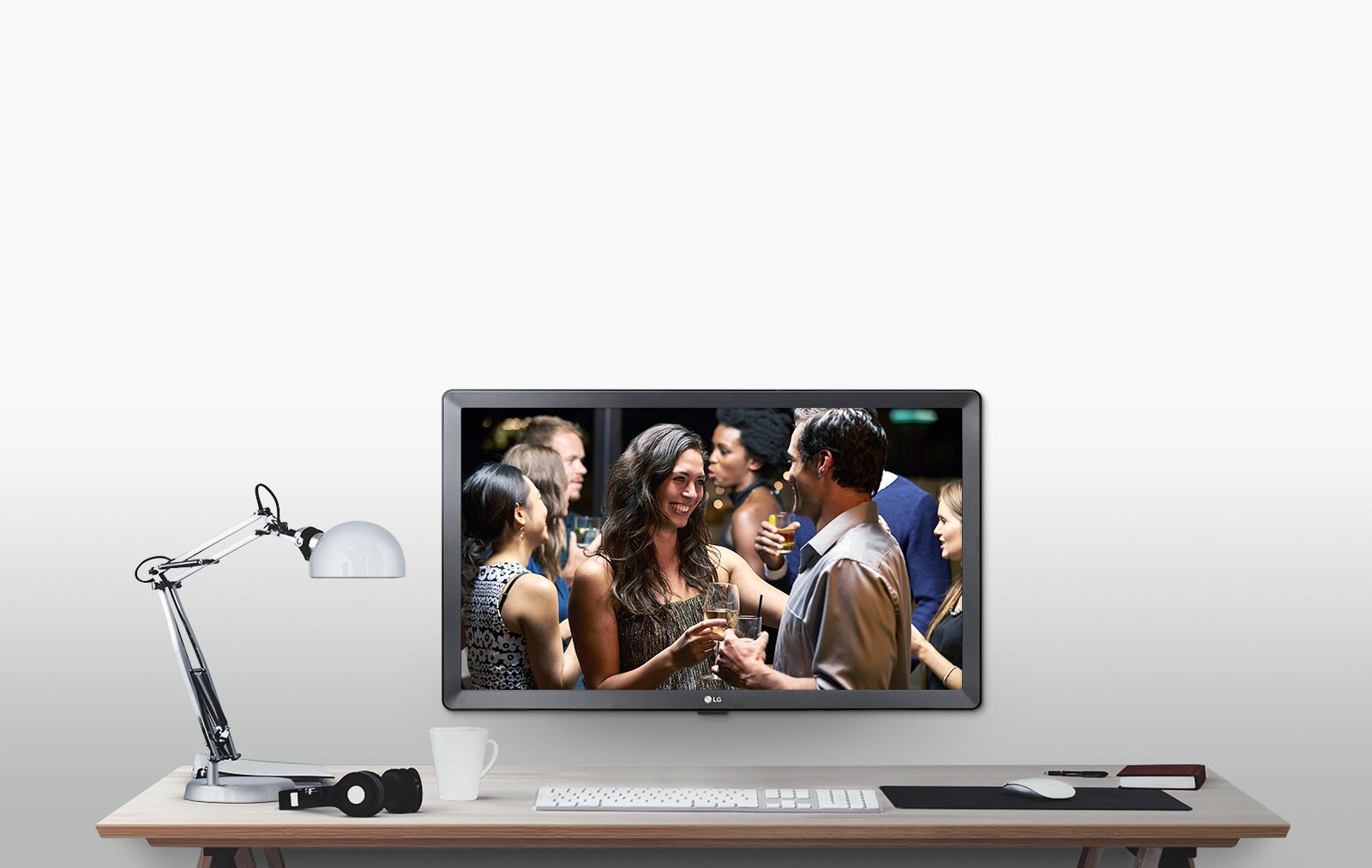 Elegants un ērts ar iespēju piestiprināt pie sienas